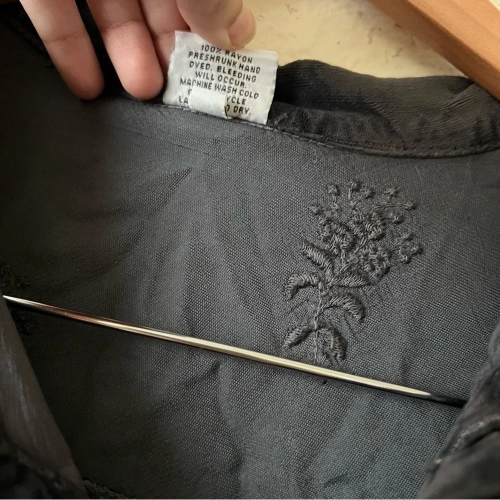 CP Shades CP Shades - Picture 3 of 9